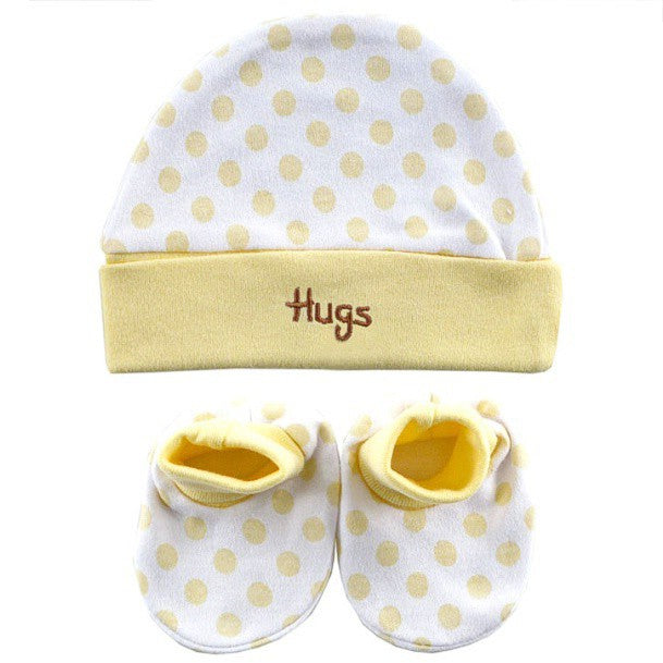 Luvable Friends Cap and Booties Set, Yellow